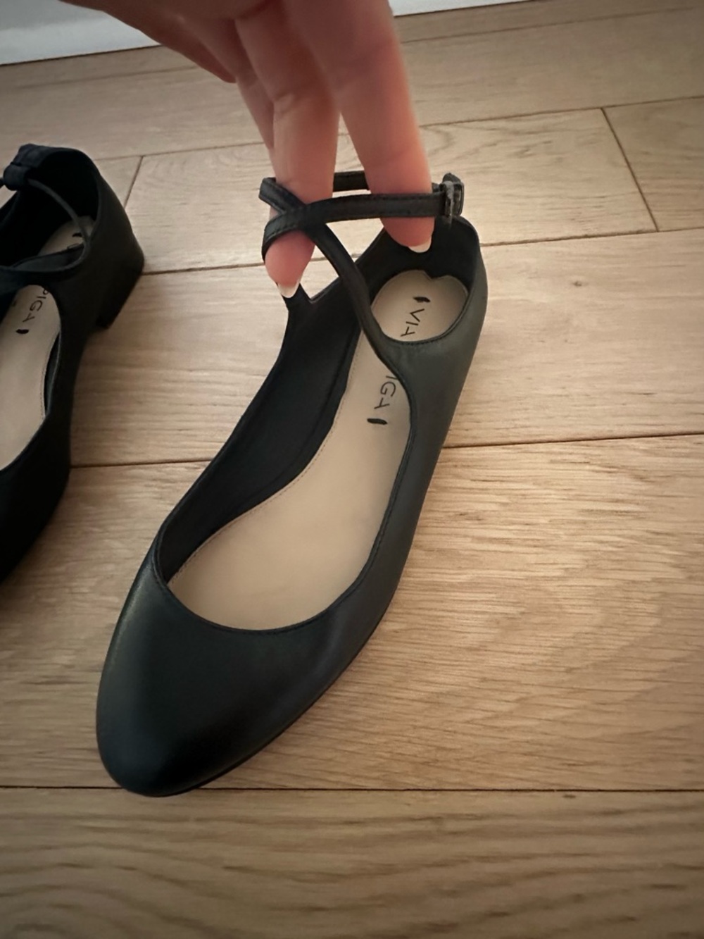 Vintage Via Spiga butter soft black leather ballet flats ankle strap size 6 - Picture 5 of 16